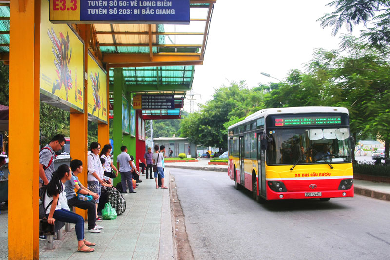 Hà Nội: Rà soát, bố trí hợp lý điểm dừng đỗ xe buýt