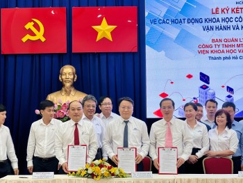 Kí kết thỏa thuận hợp tác về các hoạt động khoa học công nghệ và tư vấn trong xây dựng, vận hành và khai thác hệ thống đường sắt đô thị