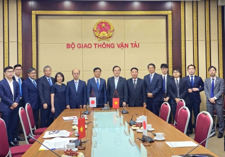 Lễ Ký Kết Biên Bản Ghi Nhớ Hợp Tác Giữa Viện Khoa Học & Công Nghệ GTVT và Cục Cảng Biển Nhật Bản về Xây Dựng Tiêu Chuẩn Hạ Tầng Cảng Biển tại Việt Nam